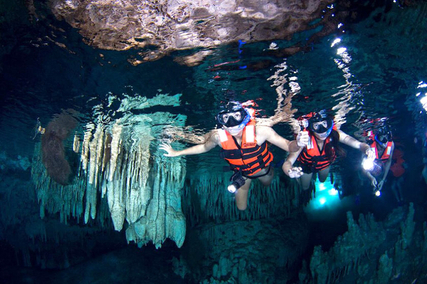 Snorkel en Riviera Maya. Cenotes.